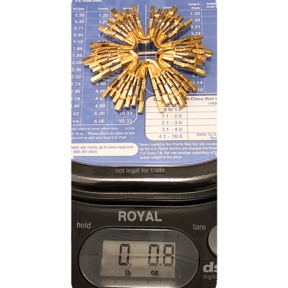 Vintage Trifari Gold Tone Star Brooch Pin - Picture 5 of 5